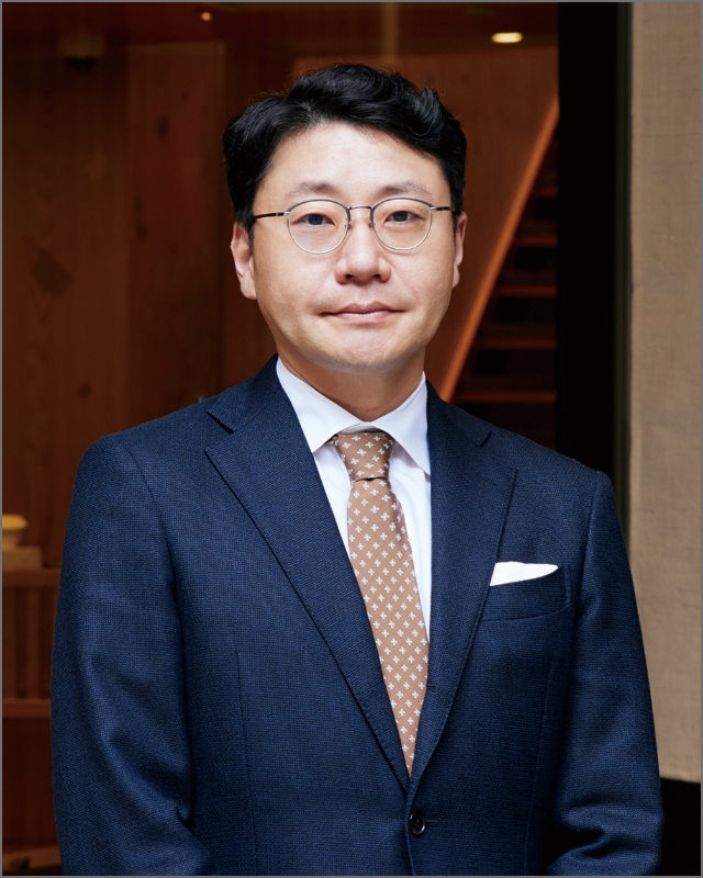 代表取締役社長江口 公浩