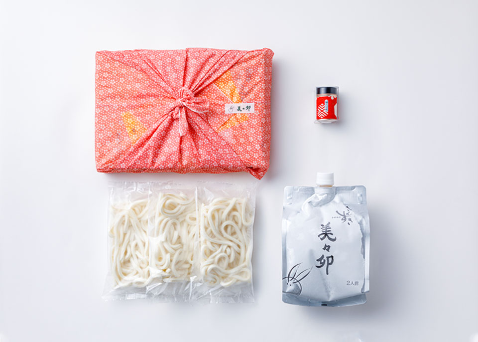【冷凍】うどんすき２人前　《送料込》
